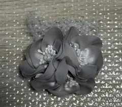 COMME CA ISM 花モチーフ コサージュ