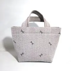 ヌビバッグ　シンプルなトートバッグ　ラベンダー 刺繍　リボン