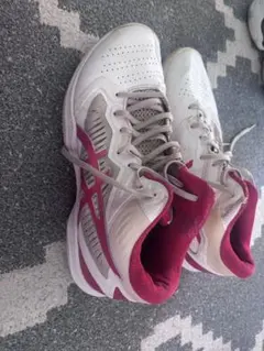 ASICS バスケットボールシューズ ハイカット ホワイト/レッド