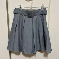 バブルス ミニスカート ベルト付き インパン付き 灰色 フレアのサムネイル