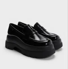 CHARLES & KEITH レオイ プラットフォーム ペニーローファーのサムネイル