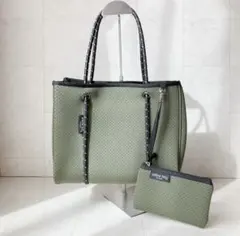 Willow Bay ウィローベイ ネオプレン トートバッグ ポーチ付 カーキ