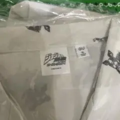 GU XLサイズジョジョの奇妙な冒険 シャツ イギーのサムネイル