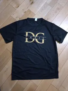 黒Tシャツ　メンズ　Мのサムネイル