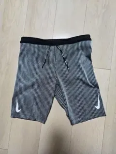 Nike エアロスイフト ハーフタイツ M