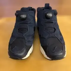 Reebok インスタポンプ フューリー ネイビー