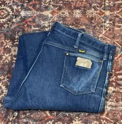 Item thumbnail for item 2f338cbd-aa02-46b8-b757-b6529a5f86d0