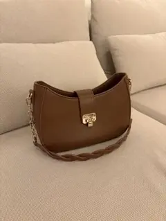 NoelaハーフムーンBAG ブラウンのサムネイル