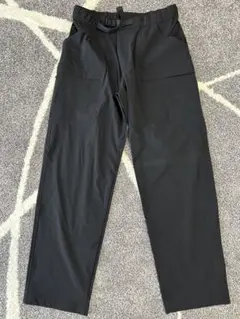 ユニクロ　ギアパンツ　M