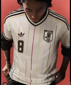 adidas サッカー日本代表 ユニフォームのサムネイル
