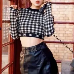 ダーリッチ　ギンガムチェックロゴニットトップス