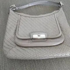 COACH 編み込みレザー ワンショルダーバッグ