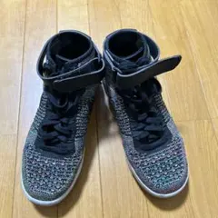 Item thumbnail for item edcc594e-0787-466b-88a6-377d5fdbf4d8