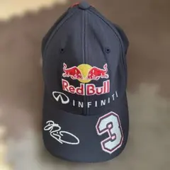 Red Bull ダニエル・リカルド　キャップのサムネイル