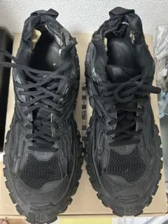 確実正規品 BALENCIAGA Defender スニーカー 43のサムネイル