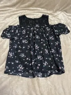 イング　トップス