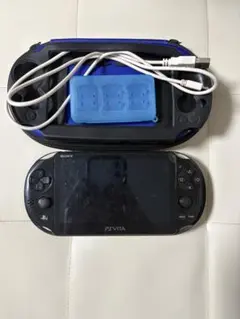 SONY PS Vita 本体 ケース付き　まとめ売り