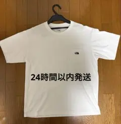 ノースフェイス　ホワイト Tシャツ フロントロゴ　サイズM