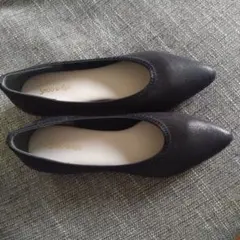 SHOO-LA-RUE ブラックパンプス 22.5cm