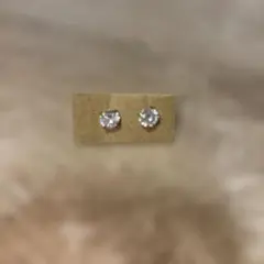 一粒石 スタッドピアス 両耳用