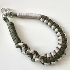 パラコード　ハンドストラップ　カモグリーン　No.038