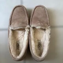UGG モカシン スリッポン ベージュ