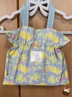 巾着バッグ.トートバッグ.ミモザ柄.大人可愛い.グレー