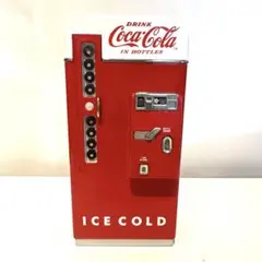 Coca-Cola 自動販売機 赤のサムネイル