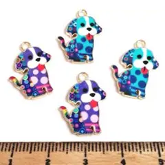 在庫5セット⭐️下を出す犬(カラフル).。.:*4個♡ゴールドチャーム