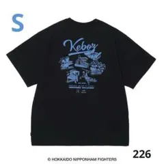FIGHTERS × KEBOZ BASEBALL DOG Tシャツ FIGHTERS × KEBOZ BASEBALL DOG SS TEE（ブラック）