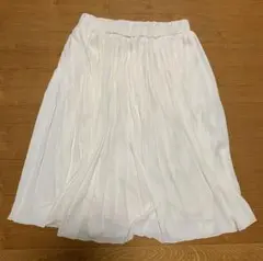 中古品　女性用　白　プリーツスカート　Mサイズ