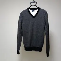 GAPグレー Vネックニット(GAP Sサイズ)