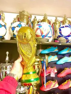 2026年最新】ワールドカップ トロフィの人気アイテム - メルカリ