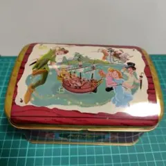 ピーターパンのトランク型空き缶
