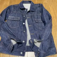 Item thumbnail for item 5b7b1753-b3ba-45ab-a27e-660af60bc073