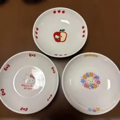 ハローキティ　ウサハナ　深皿　パスタ皿　サンリオのサムネイル