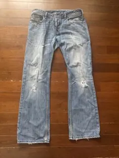 Diesel ライトブルー ストレートデニム