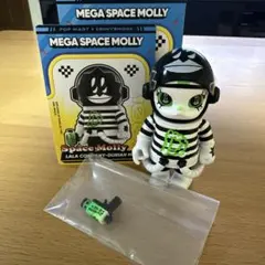MEGA SPACE MOLLY 100% シリーズ４
