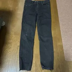 スキニーデニム ブラック フリンジ裾