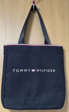 TOMMY HILFIGER ブラック トートバッグ