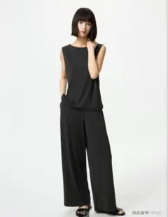 ユニクロ クレープジャージーストレートパンツ 新品