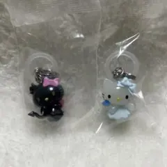 ハローキティ めじるしアクセサリー　天使　小悪魔　セット
