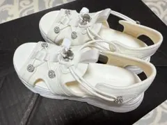 Diana ホワイトビジュー付き厚底サンダル ダイアナ DIANA ビジュー付き ホワイト 厚底 スポーツサンダル