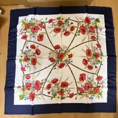 GUCCI 花柄 シルクスカーフ ボタニカル オールド ヴィンテージ GUCCI 花柄 シルクスカーフ ボタニカル オールド ヴィンテージ - メルカリ