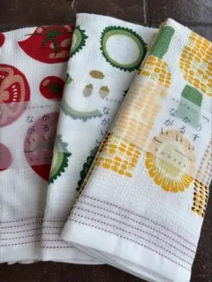 今治布ごよみてぬぐいたおる 薄い軽い長い 夏のお野菜３枚セットのサムネイル