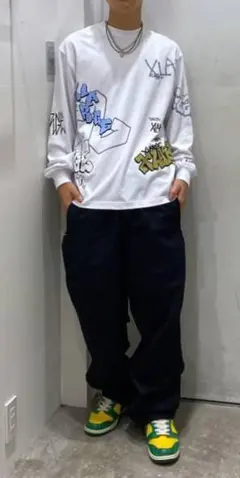 XLARGE グラフィティ柄 長袖カットソー ホワイト S メンズ▲