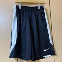 NIKE バスケットボールパンツ ブラック ホワイトのサムネイル