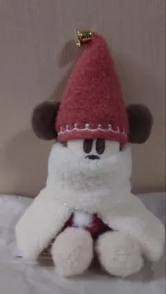 ディズニー　クリスマス2025 赤色リルリンリン　ぬいぐるみバッジ