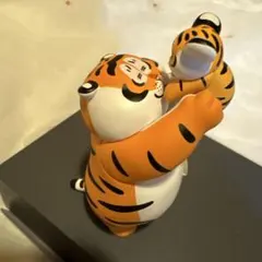 デブトラではない 子育て 日常シリーズ 虎親子のフィギュアのサムネイル