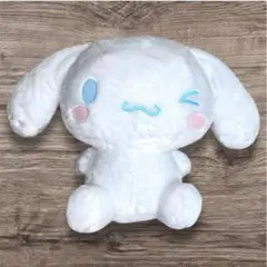 美品 シナモンロール 超超bigぬいぐるみ 〜ウインク〜 サンリオ タグあり